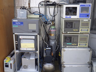 大気調査機材